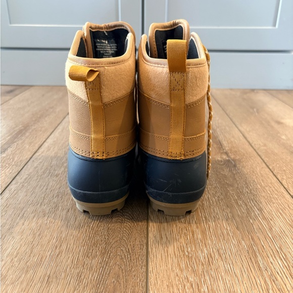 Universal Thread size 8 women's rain and snow boots - Picture 4 of 8